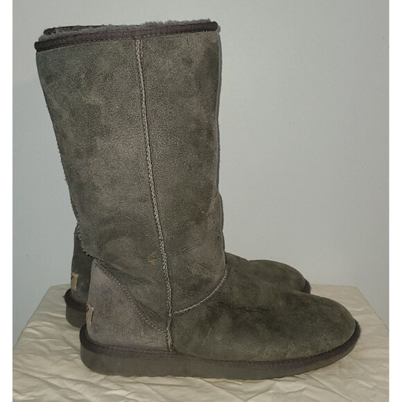 Ugg Australia Classic Tall Boots Suede 5815 Sheepskin Gray Sz W9 Winter Warm - Picture 6 of 12